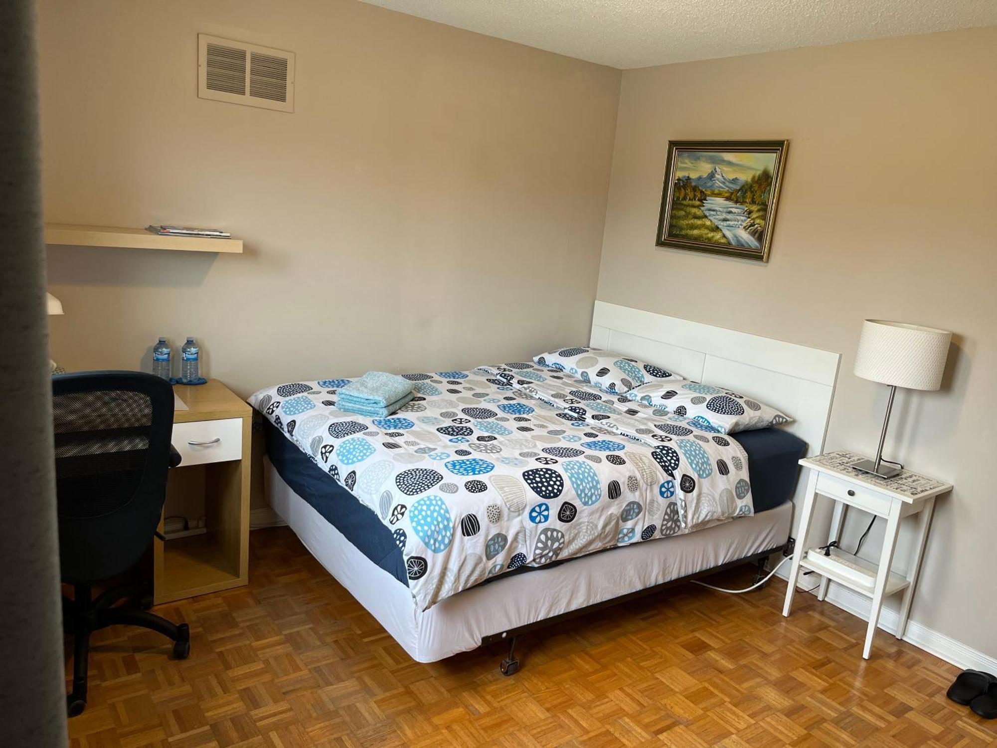 Comfort Rooms Near Toronto Airport Миссиссага Номер фото